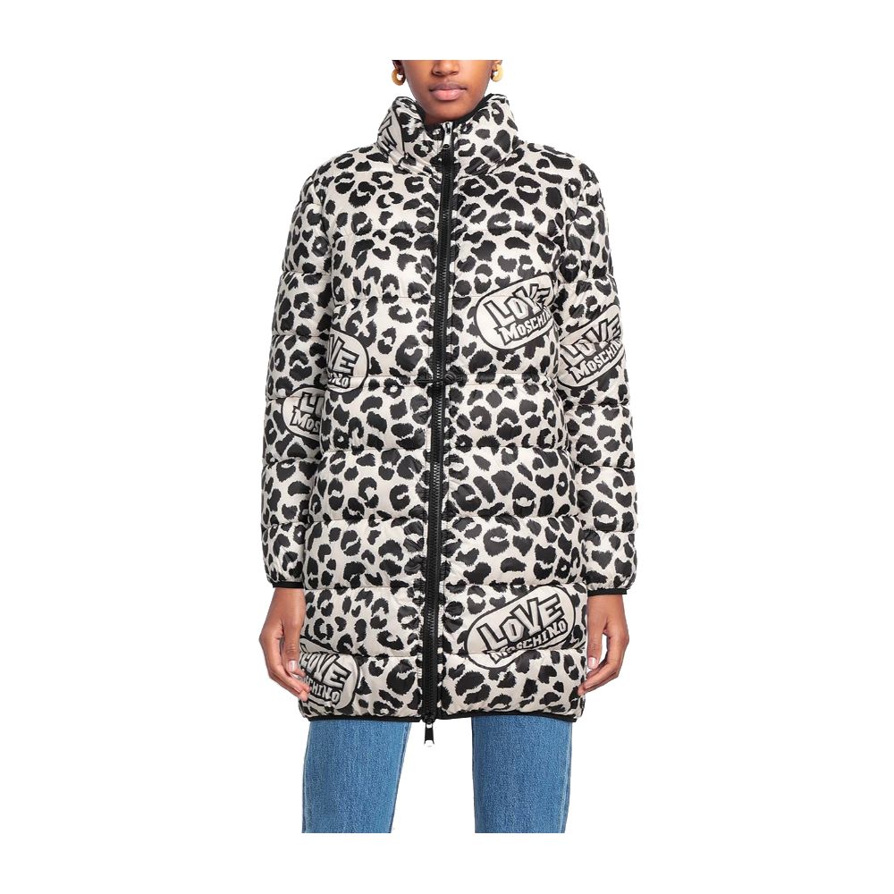 Chaqueta de plumas con estampado de leopardo elegante