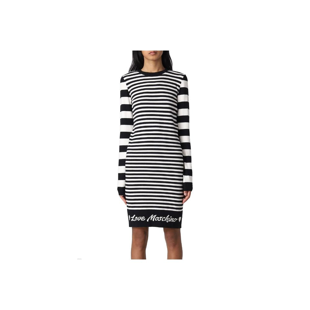 Elegant Striped Knit Dress with Long Sleeves