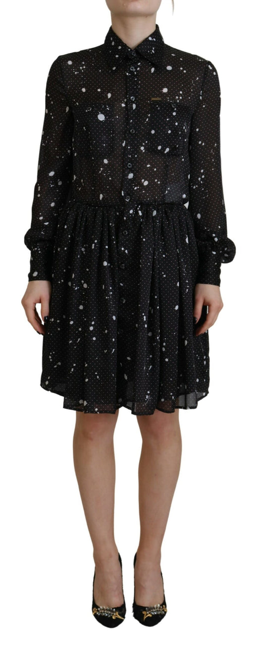 Vestido negro de lunares con mangas largas y botones