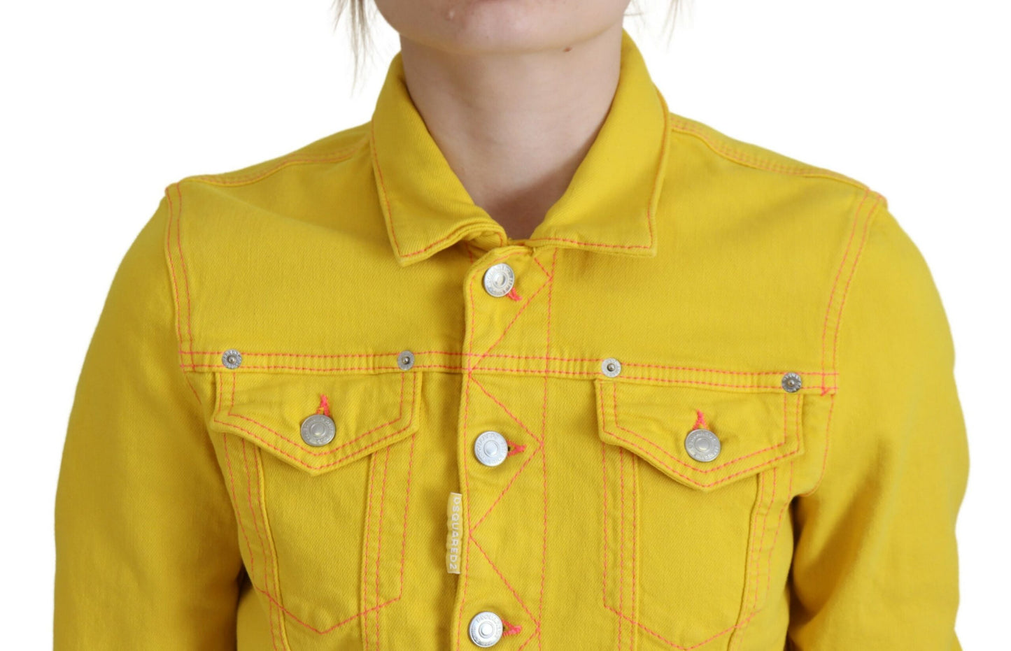 Chaqueta vaquera de manga larga con cuello amarillo