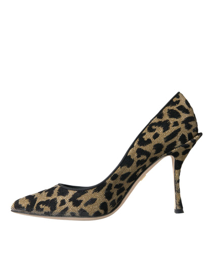 Zapatos de salón con tacón de lúrex y estampado de leopardo en dorado y negro