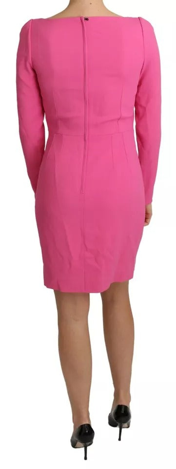 Vestido mini ajustado de rayón con escote pronunciado en color rosa