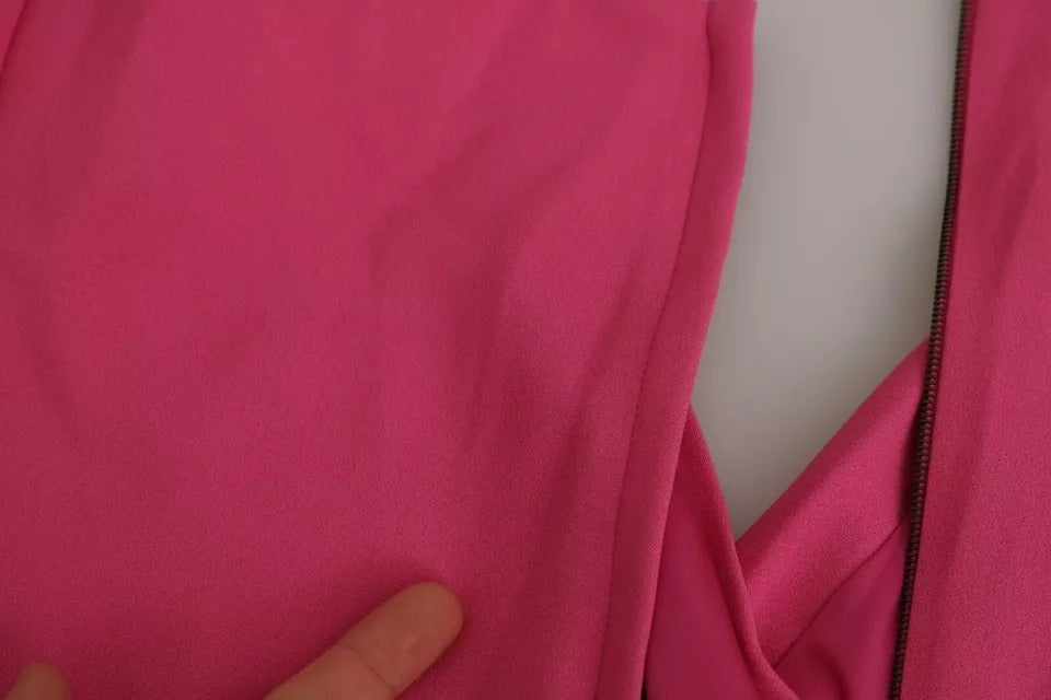 Vestido mini ajustado de rayón con escote pronunciado en color rosa