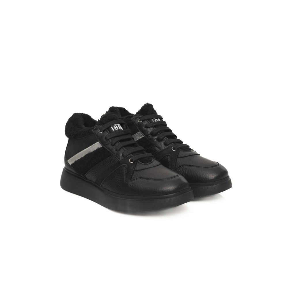 Zapatillas de piel negras para mujer