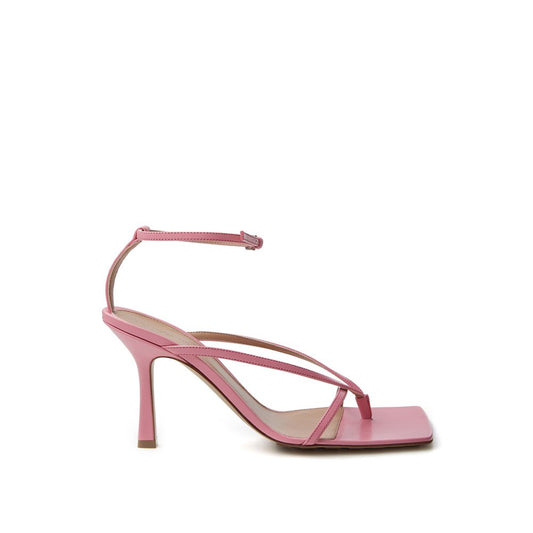 Elegantes sandalias de piel rosa para un estilo sofisticado