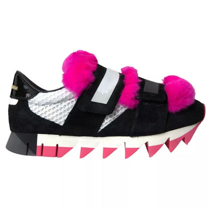 Zapatillas deportivas elásticas de neopreno con diseño de tiburón en color negro y rosa