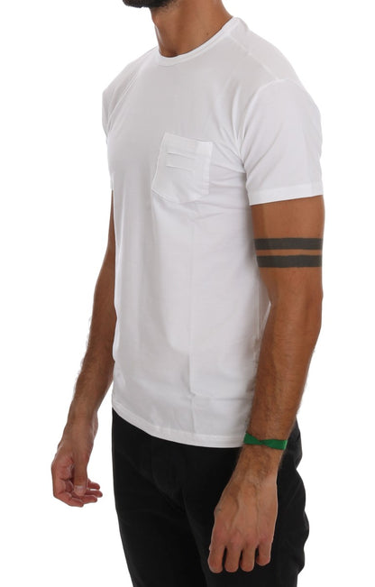 Elegante camiseta de algodón con cuello redondo en color blanco