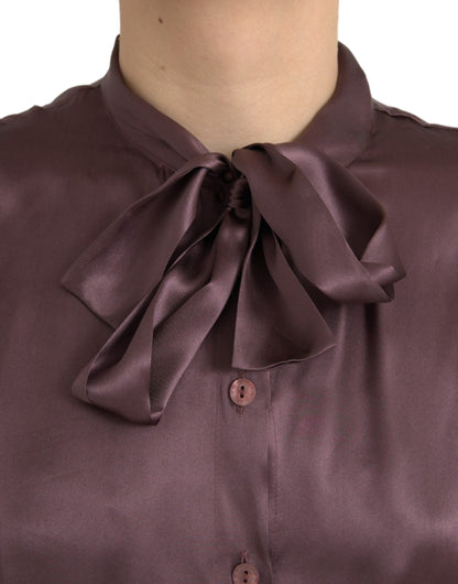 Blusa de manga larga con cuello Ascot en color marrón