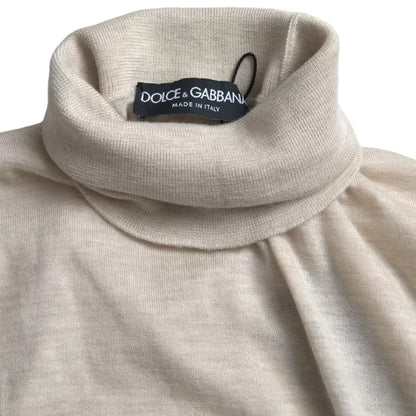 Suéter de cuello alto de cachemira beige