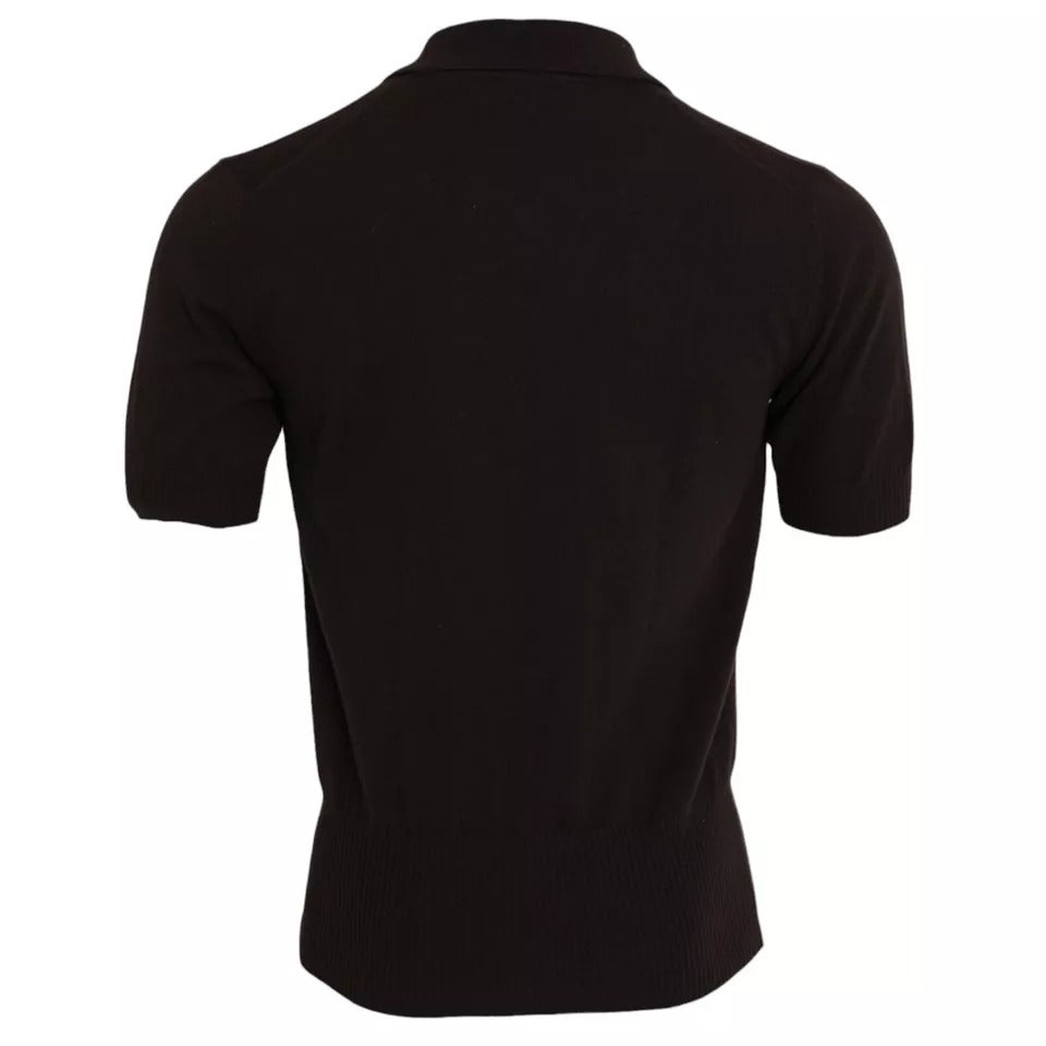 Camiseta de manga corta con cuello y logotipo marrón para hombre