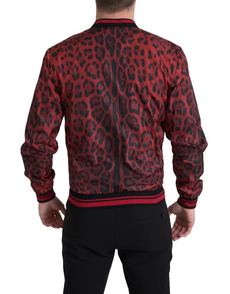 Chaqueta corta bomber con estampado de leopardo rojo