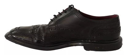 Zapatos de vestir Oxford con diseño brogue de cuero negro