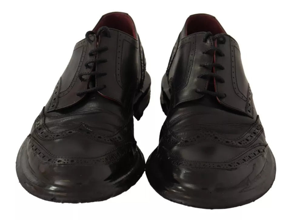 Zapatos de vestir Oxford con diseño brogue de cuero negro