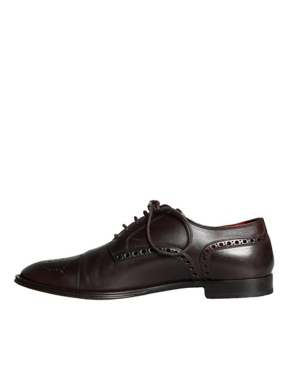 Zapatos Oxford con cordones de piel de becerro marrón