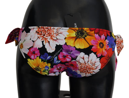 Traje de baño con estampado floral negro, parte inferior de bikini