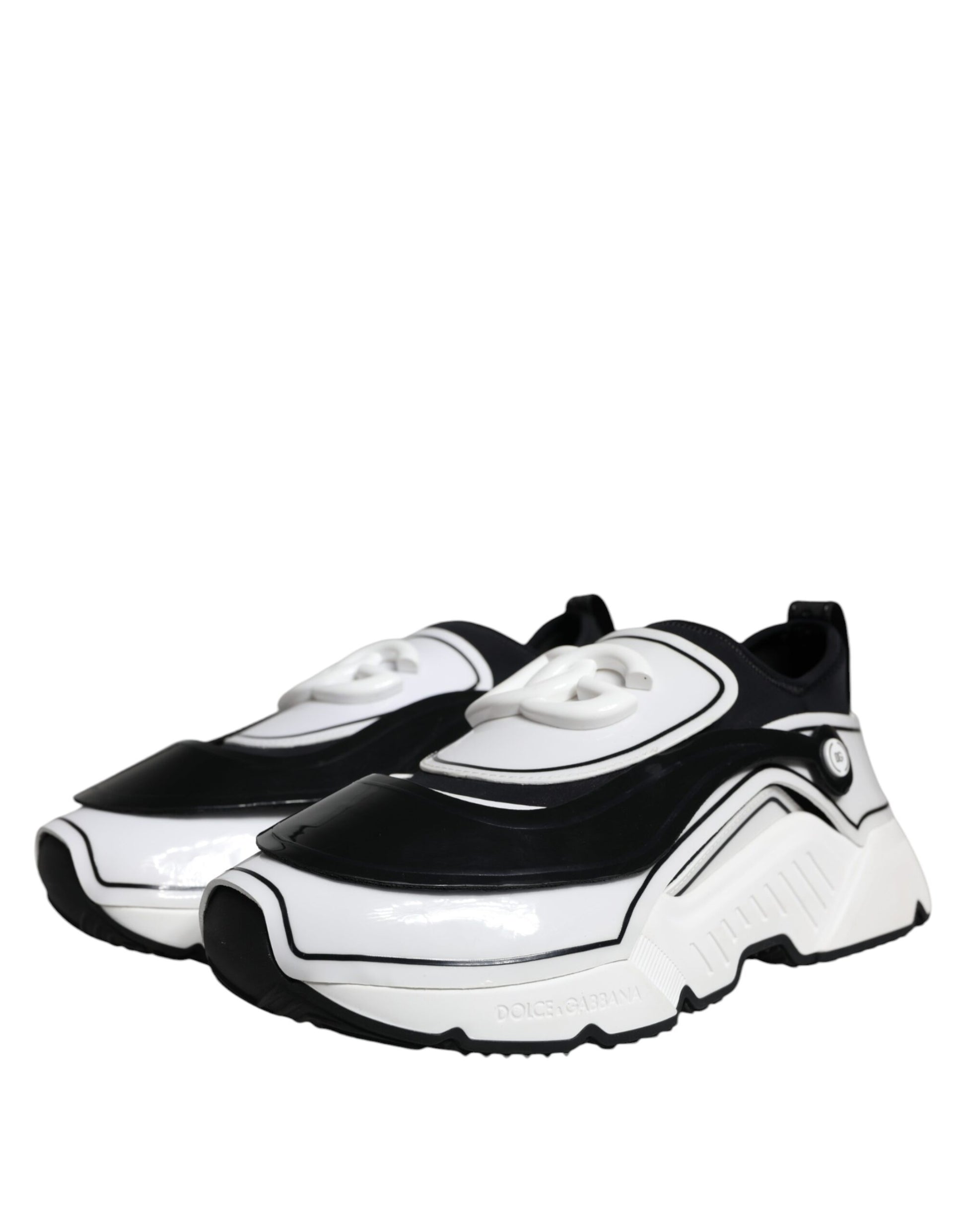 Zapatillas Daymaster con placa de logotipo en blanco y negro