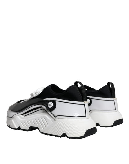 Zapatillas Daymaster con placa de logotipo en blanco y negro