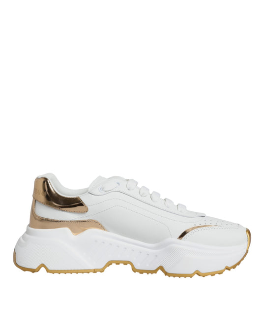 Zapatillas deportivas bajas Daymaster doradas y blancas