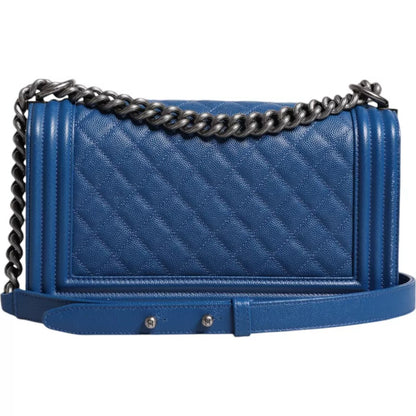 Bolso de hombro mediano de piel de cordero azul con doble cadena