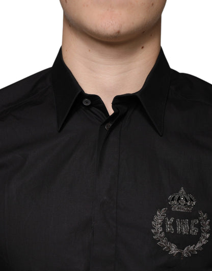 Camisa de vestir con bordado de corona de rey negra y oro