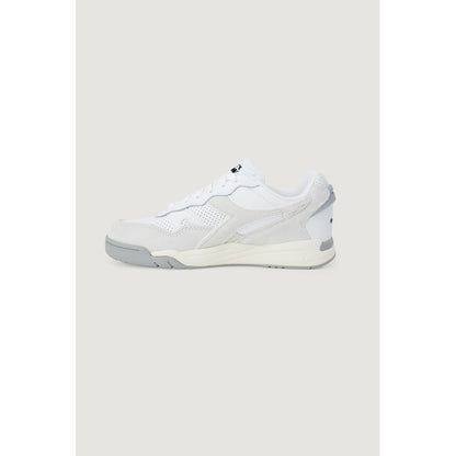 Sneaker de piel sintética blanca