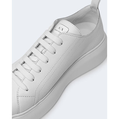 Zapatillas de piel blanca