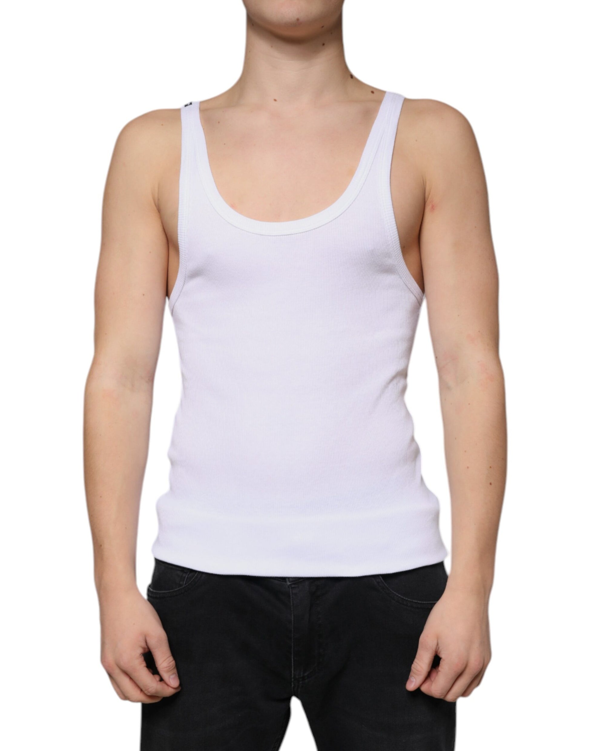 Camiseta blanca sin mangas con cuello redondo