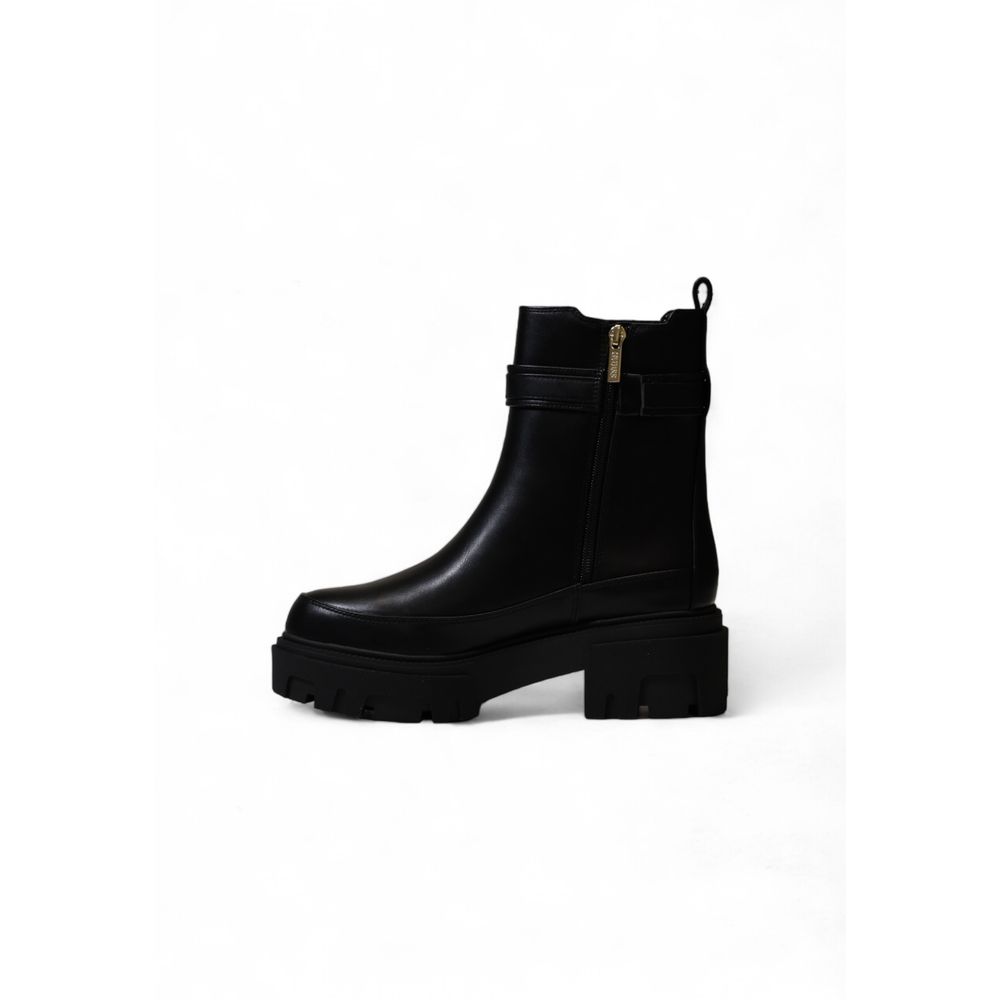 Bota de polietileno negra