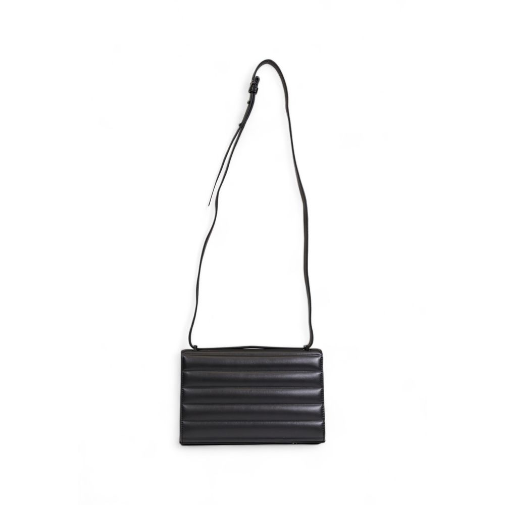 Bolso de mano de polietileno negro