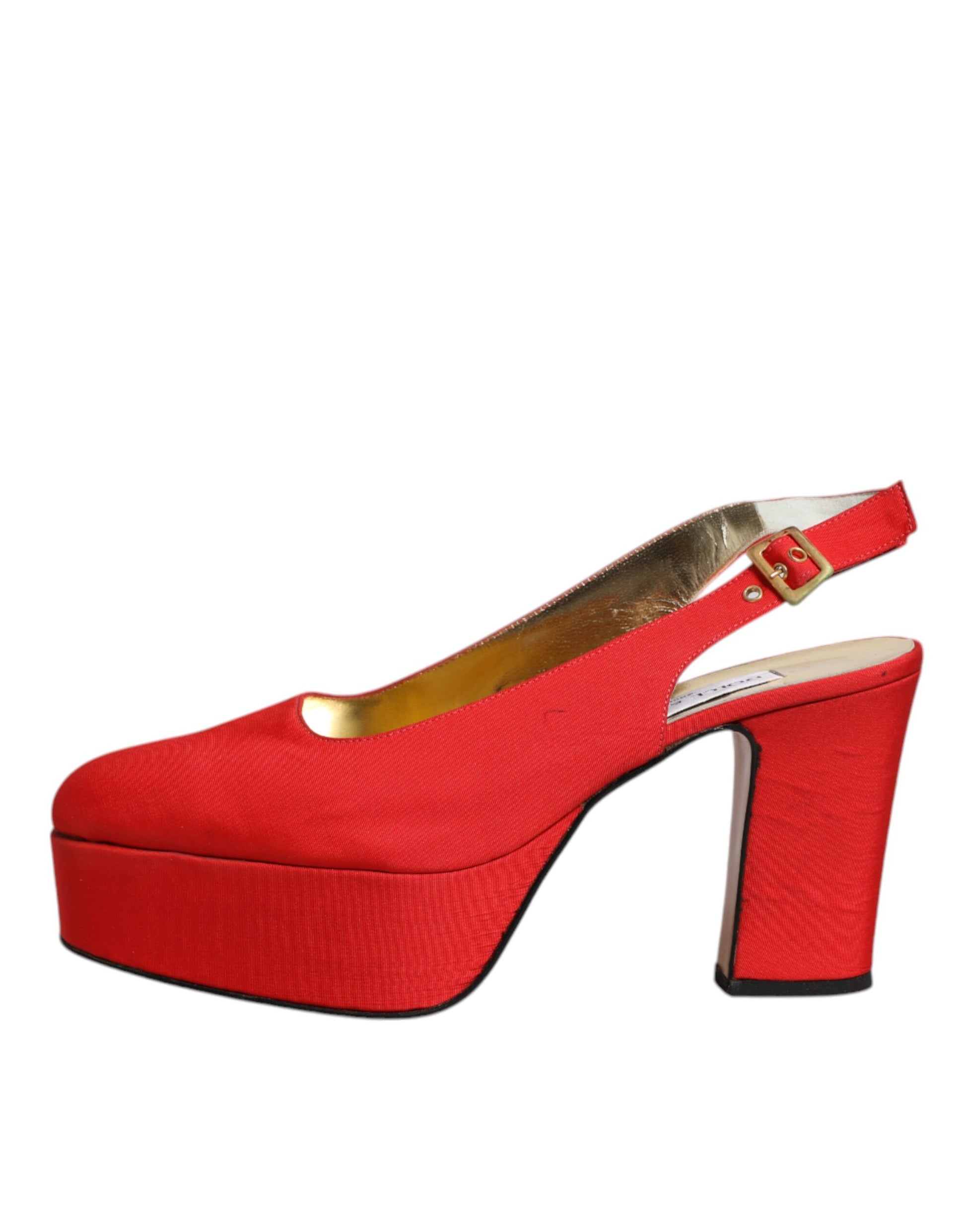 Sandalias de tacón rojo con plataforma