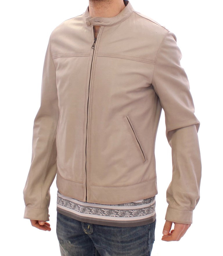 Elegante chaqueta de piel de cordero color beige