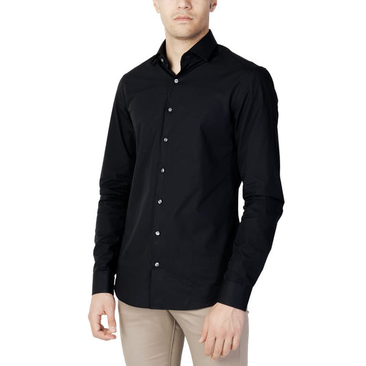 Camisa negra de algodón