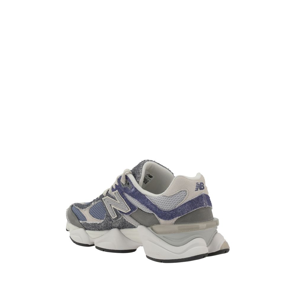 9060 Sneakers