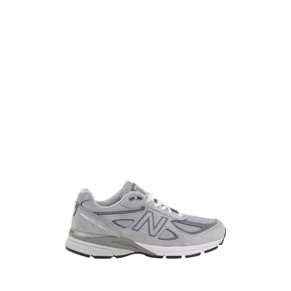 990 Sneakers