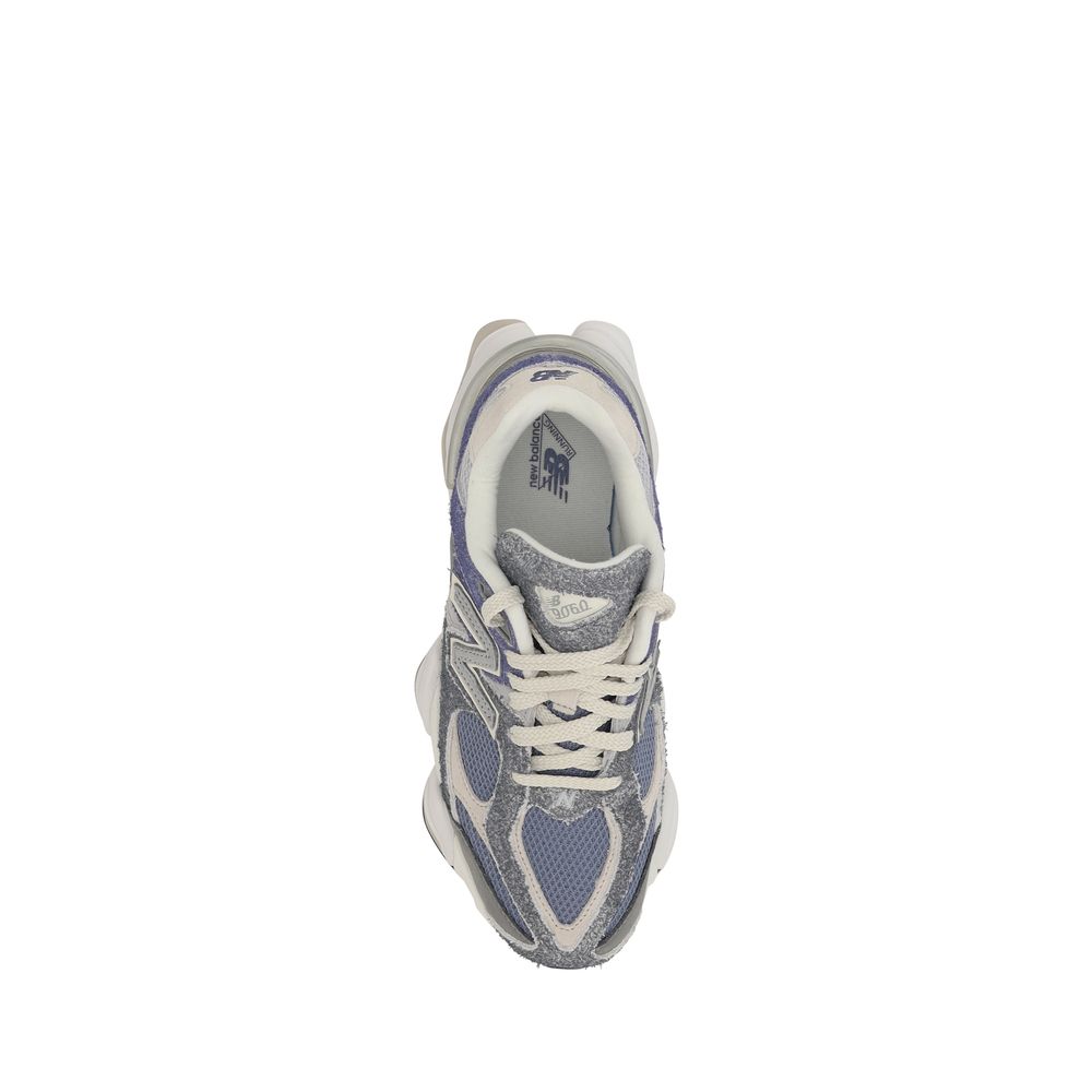 9060 Sneakers