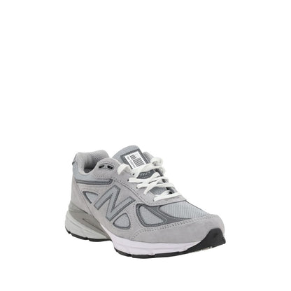 990 Sneakers