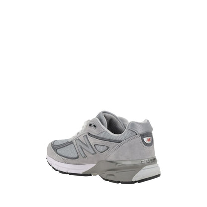 990 Sneakers