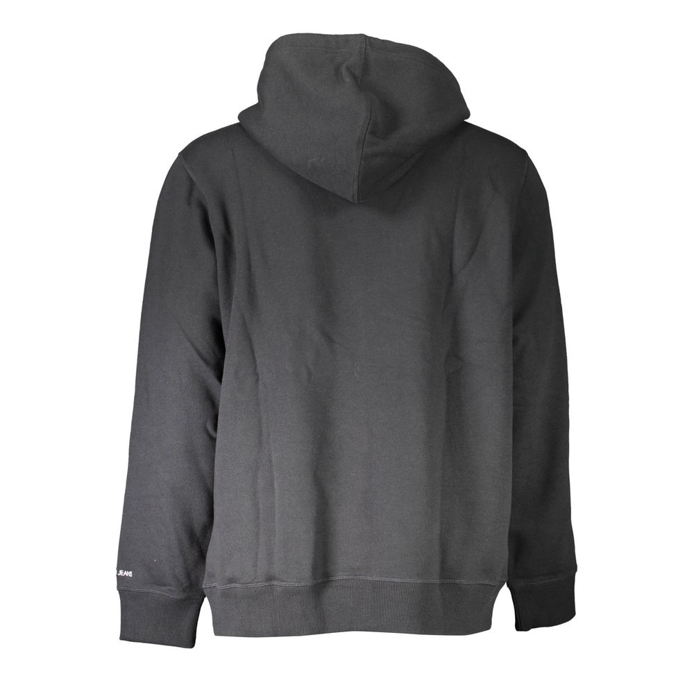Elegante sudadera con capucha y bolsillo central