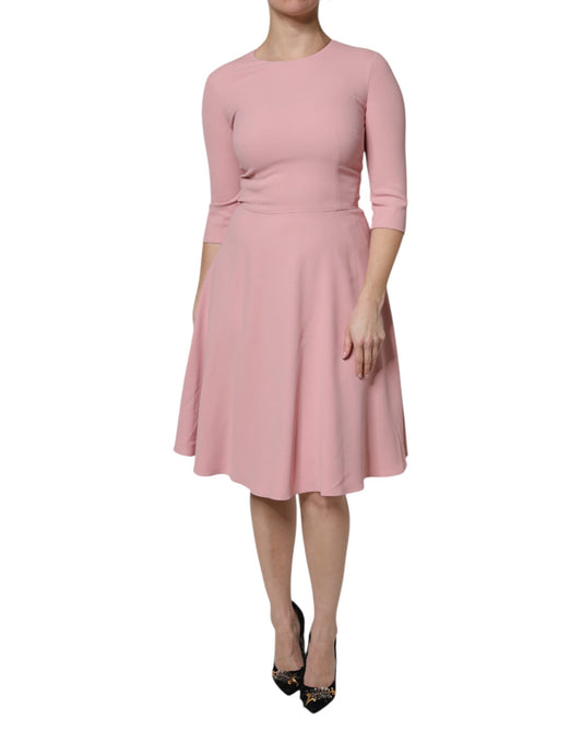 Vestido de manga 3/4 en viscosa rosa de línea A y vuelo