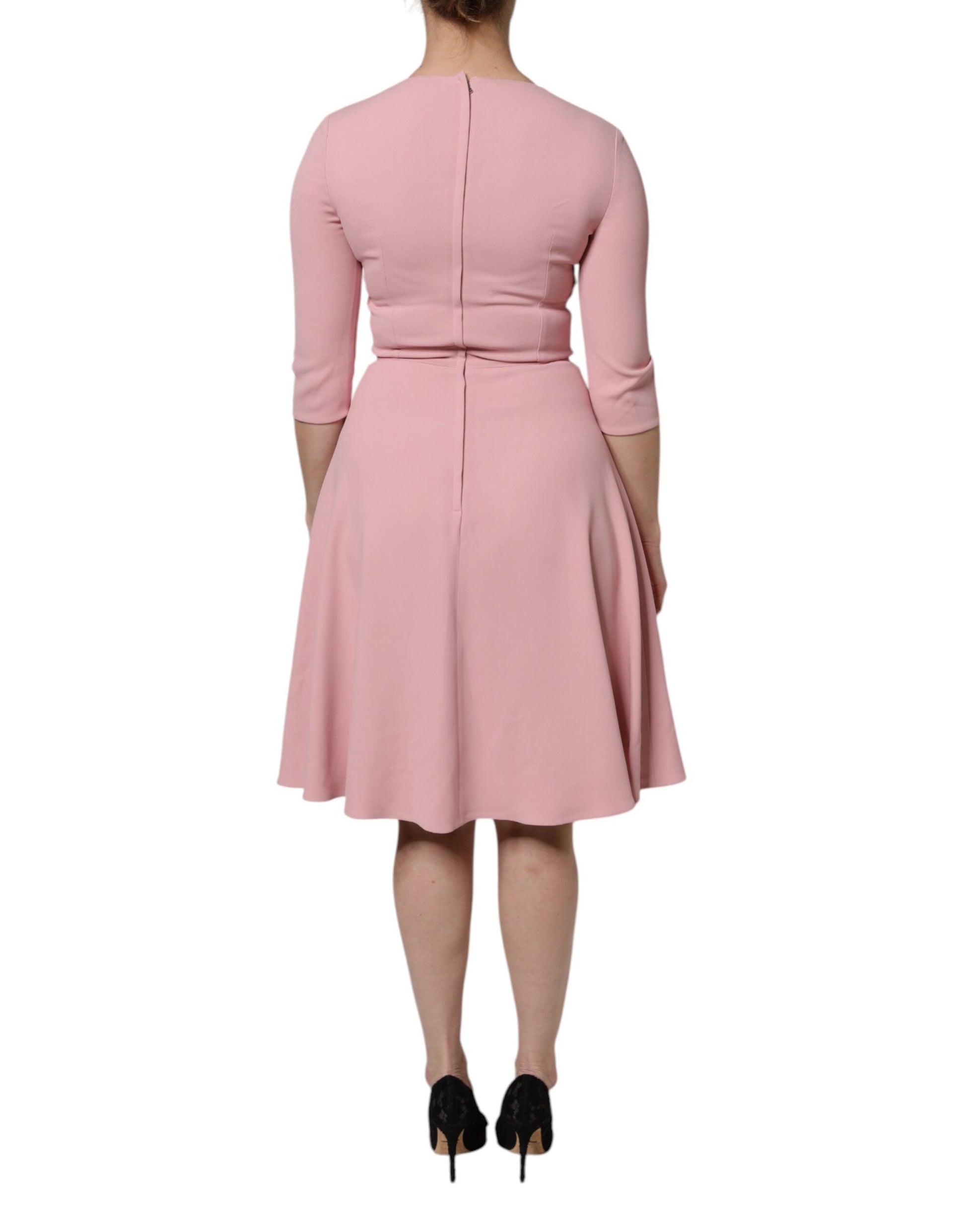 Vestido de manga 3/4 en viscosa rosa de línea A y vuelo