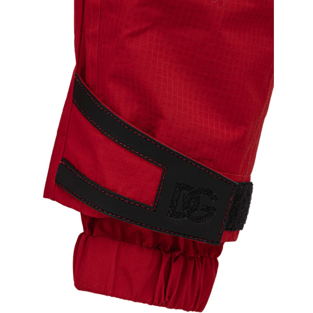 Vaqueros y pantalones rojos de poliamida