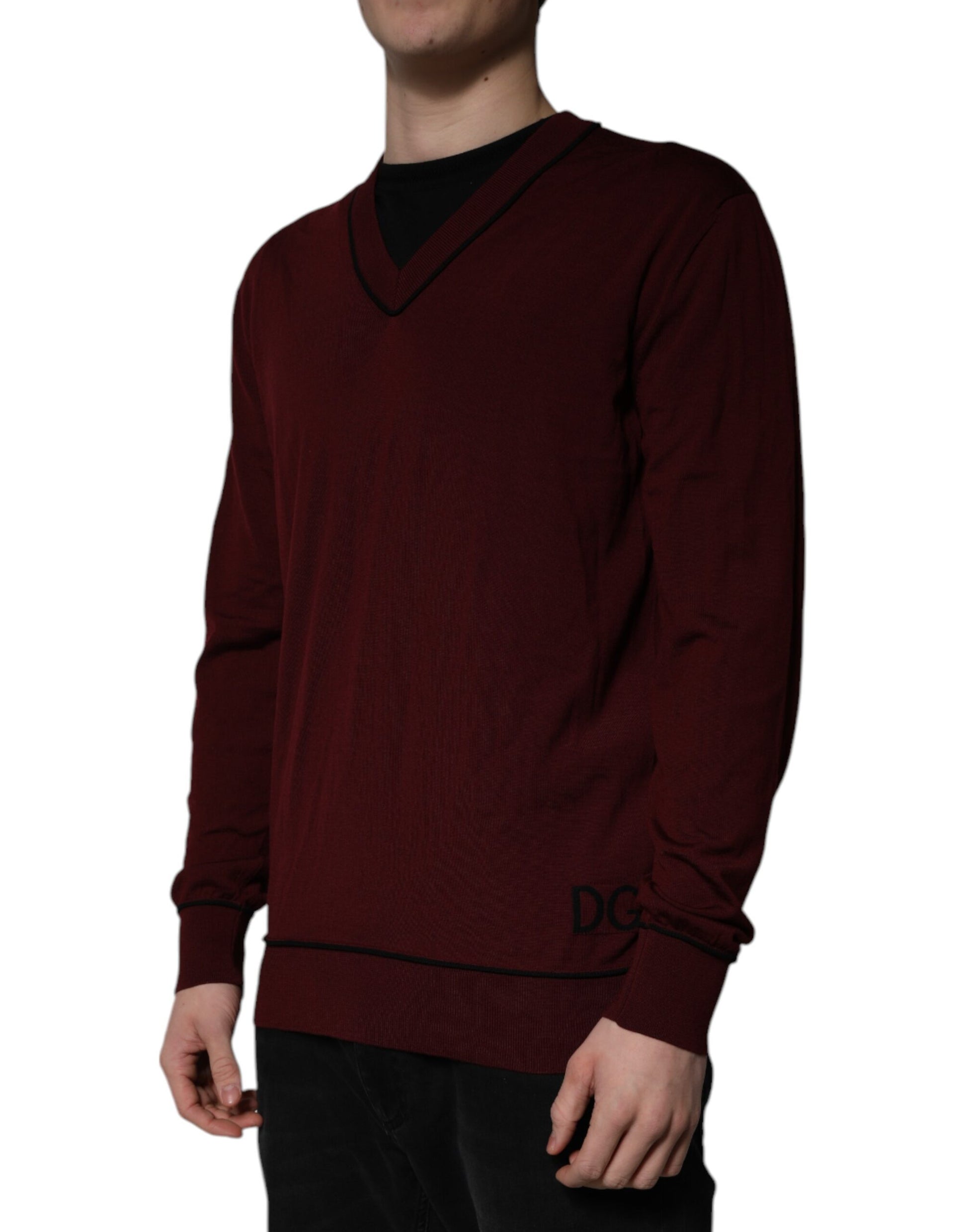 Jersey de cachemira granate con cuello de pico para hombre
