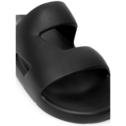 Ropa de algodón negro