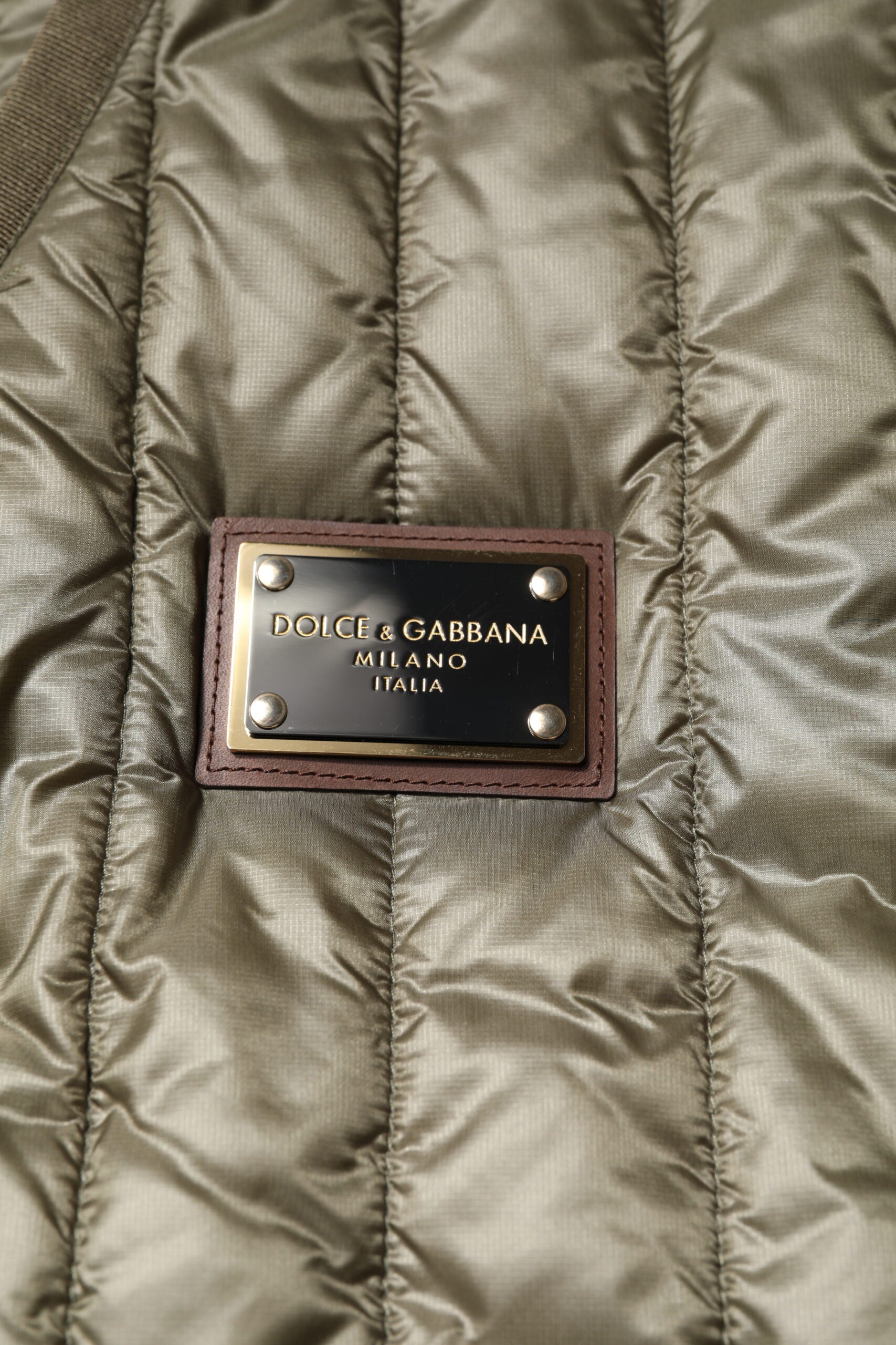 Brown Logo Plaque Quilted Vest Jacket