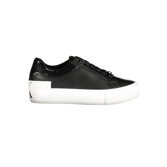 Zapatilla de poliéster negra