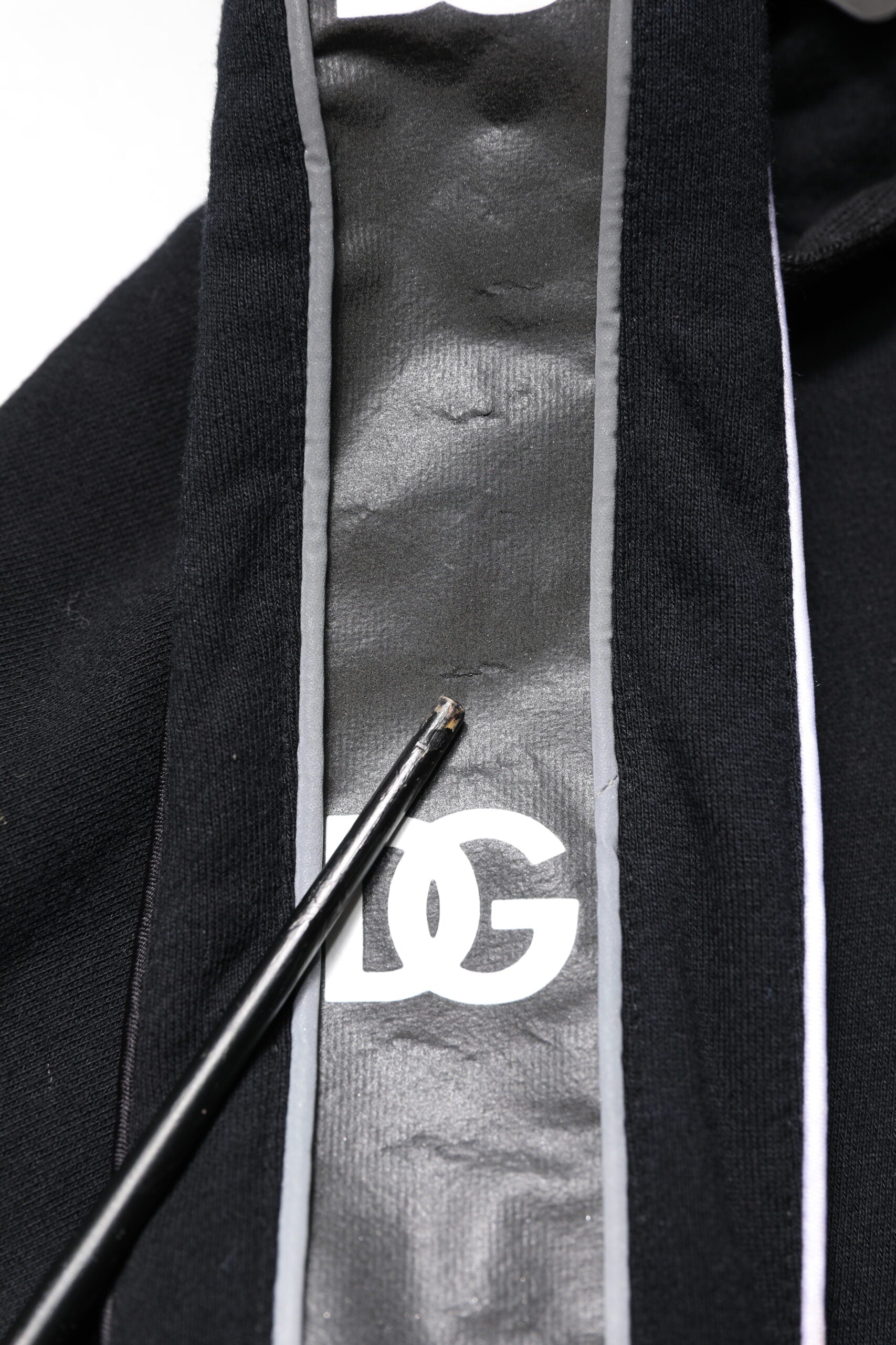 Sudadera con capucha y logotipo de algodón negro