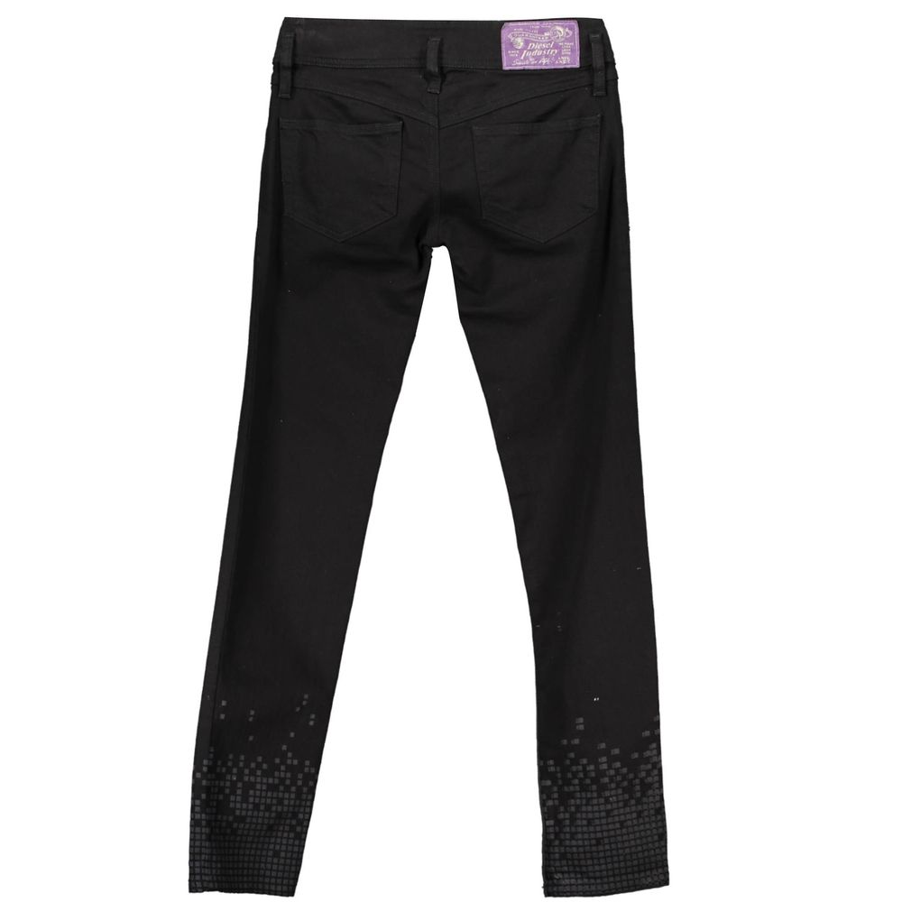 Vaqueros y pantalones negros de algodón