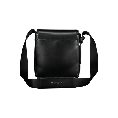 Elegante bandolera negra con detalle de logotipo