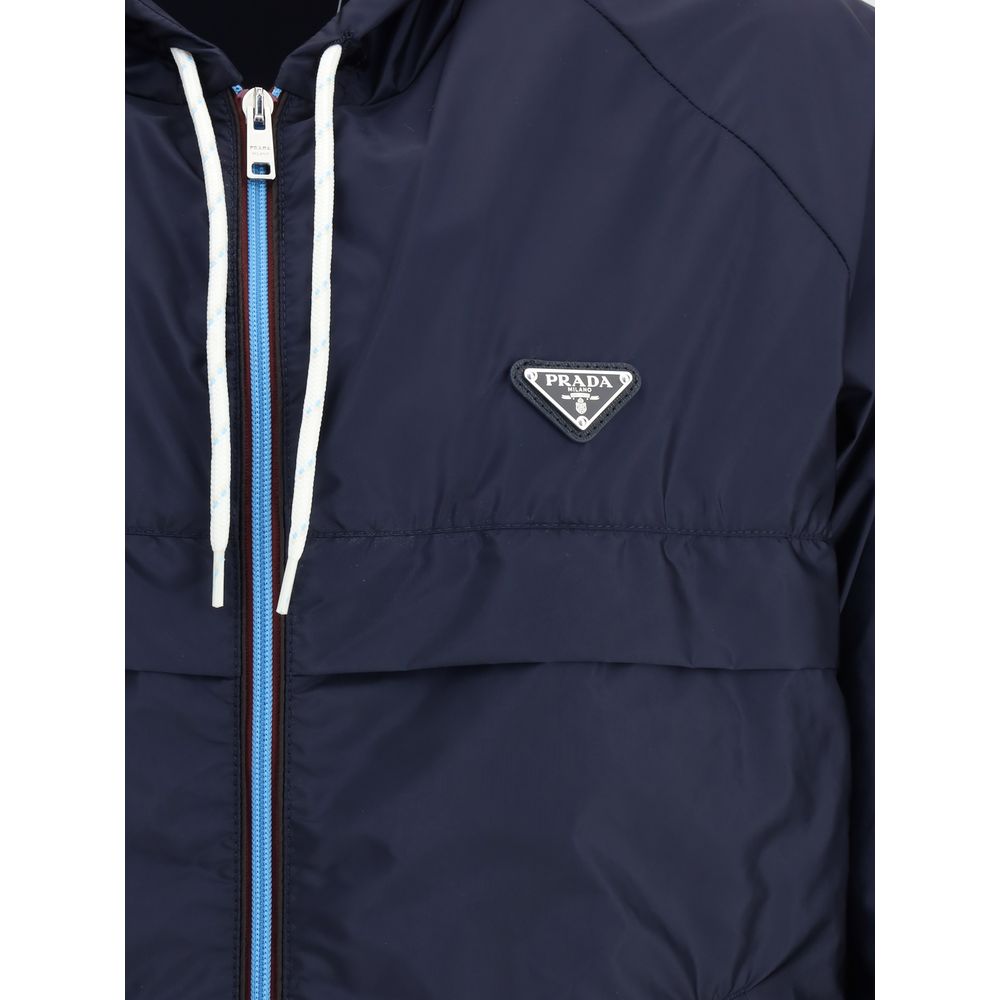 Chaqueta impermeable con capucha