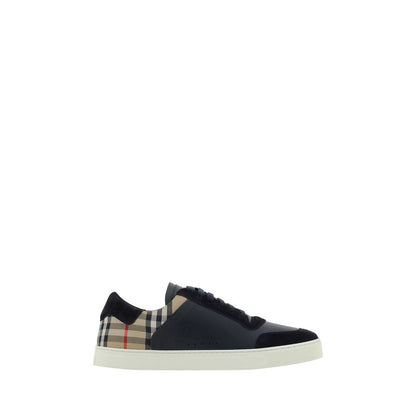 Stevie Sneakers